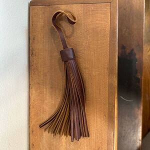 Portland Leather Jumbo Tassel Cognac